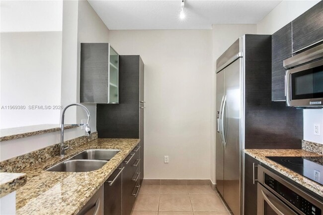 Photo - 550 Okeechobee Blvd Unit 527