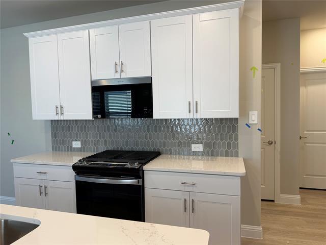 Photo - 1740 Arches Rd