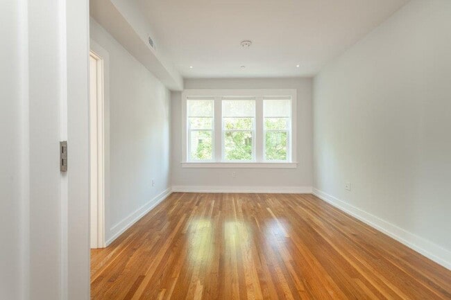 Photo - 16 Forest St Unit 22