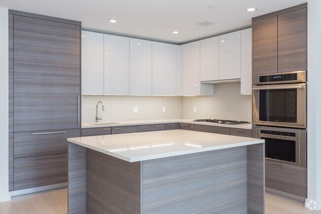 Building Photo - 1 Franklin St Unit 3107 Rental