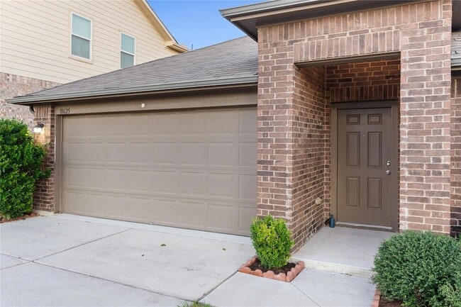 Photo - 10625 Menominee Falls Ln