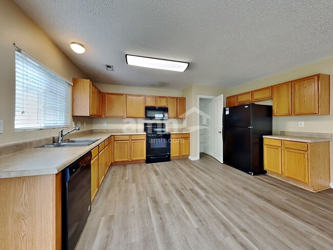Photo - 1053 Kings Mountain Ln