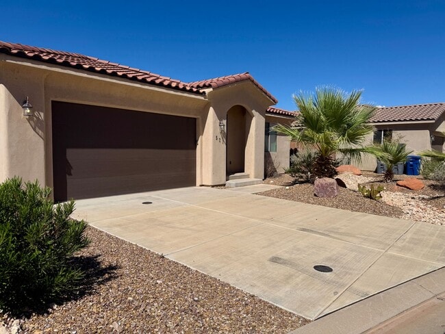 521 N Creek Ridge Dr