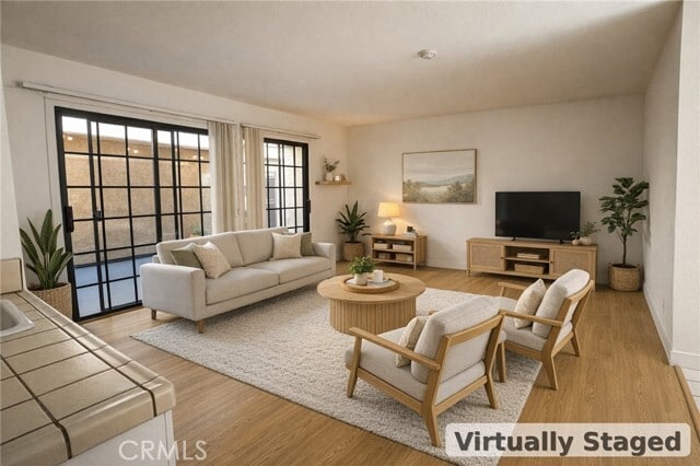 Photo - 526 S Catalina Ave