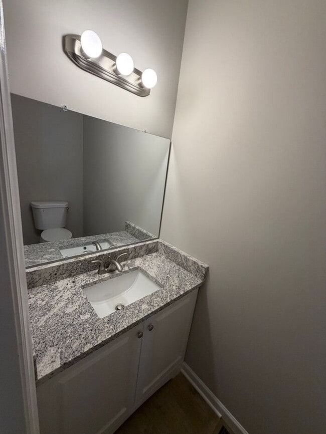 @ Bedrooms 1.5 Bath