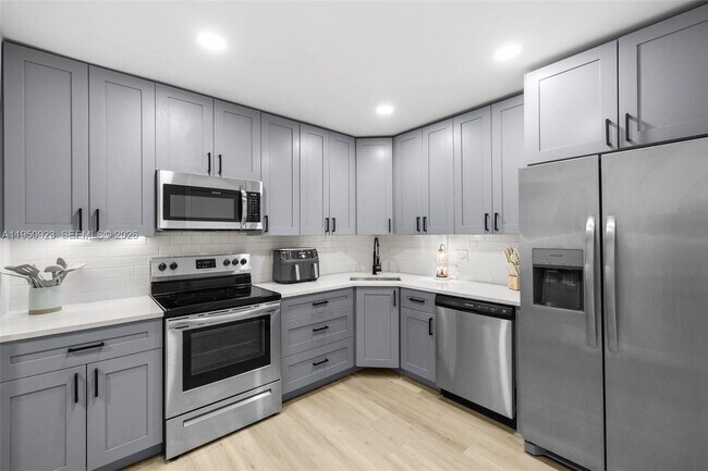 Photo - 6100 S Falls Cir Dr Unit 101