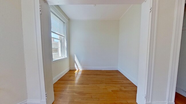 Photo - 42 Strathmore Rd Unidad 35