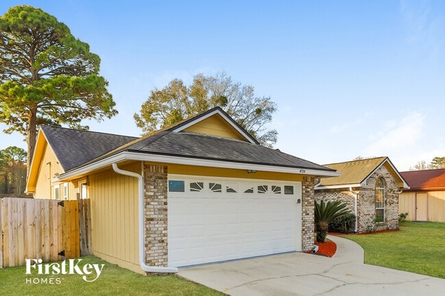 Photo - 8726 Bandera Cir S