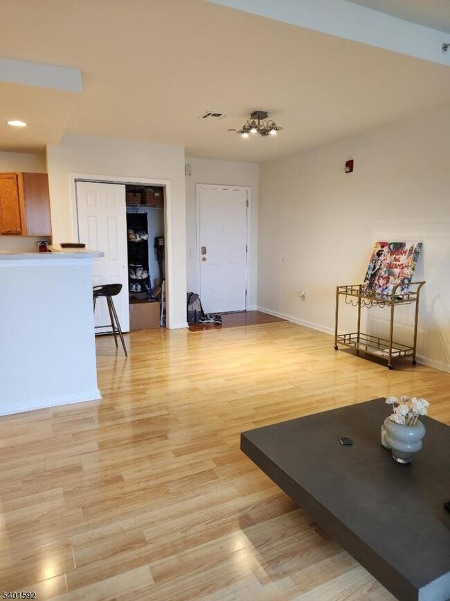 Photo - 358 Rector St Unit 705