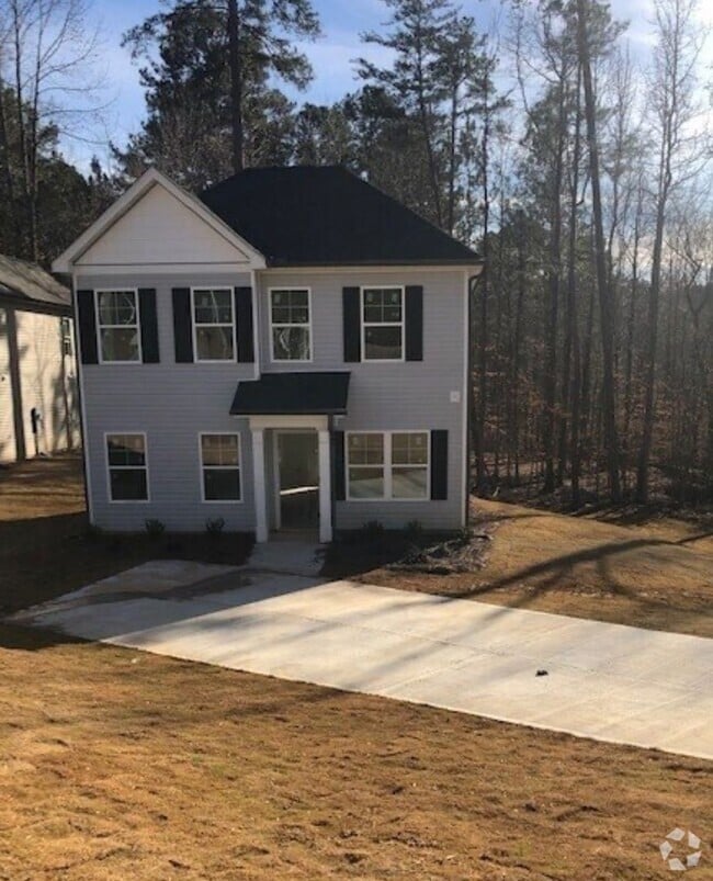 Building Photo - 2 Bed / 2.5 Bath near Lake Lanier Rental