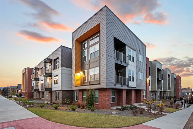 Building Photo - Ashley Scholars Landing