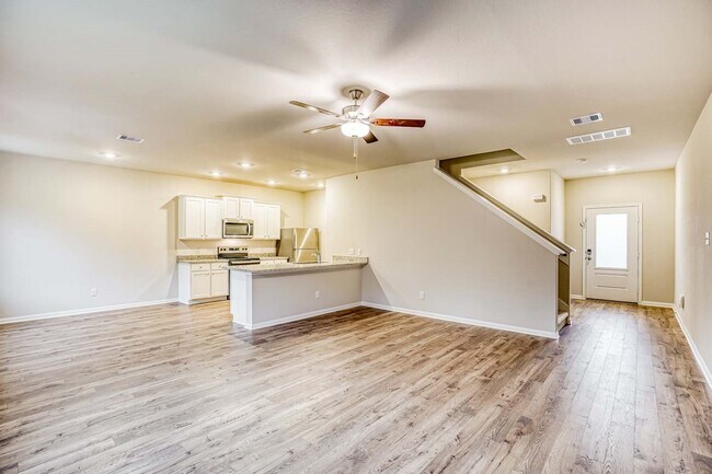 Photo - 8214 Sunberry Shadow Dr