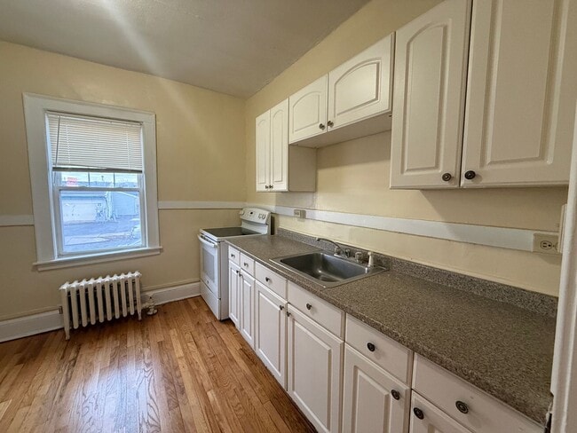 Photo - 851-853-853 Wethersfield Ave Unidad WE 851 / A-6