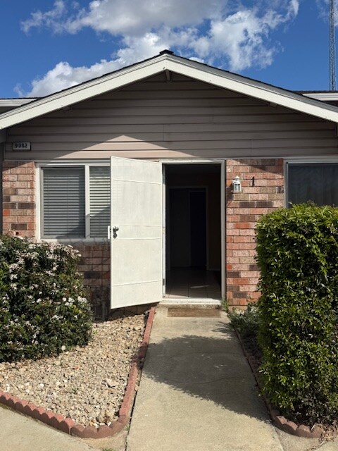 Photo - 9082 Piñata Way Unidad 1