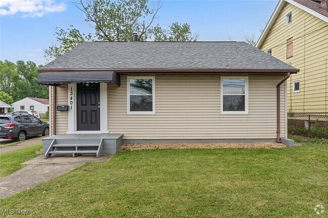 Building Photo - 13401 Puritas Ave Rental