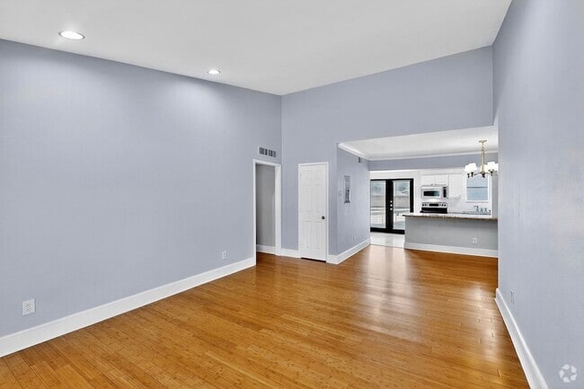 Building Photo - 7736 Meadow Rd Unit 203 Rental