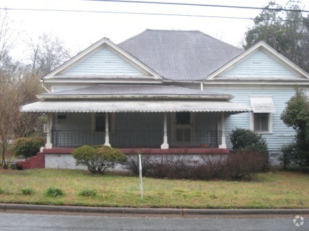 Building Photo - 2 Bedroom House on Boulevard