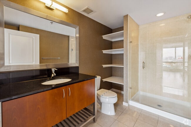 2BR, 2BA - 1214SF