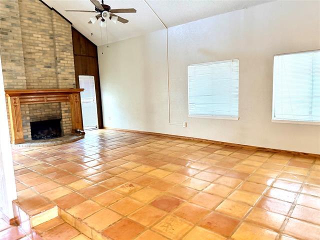 Photo - 3309 Ivanhoe Ln