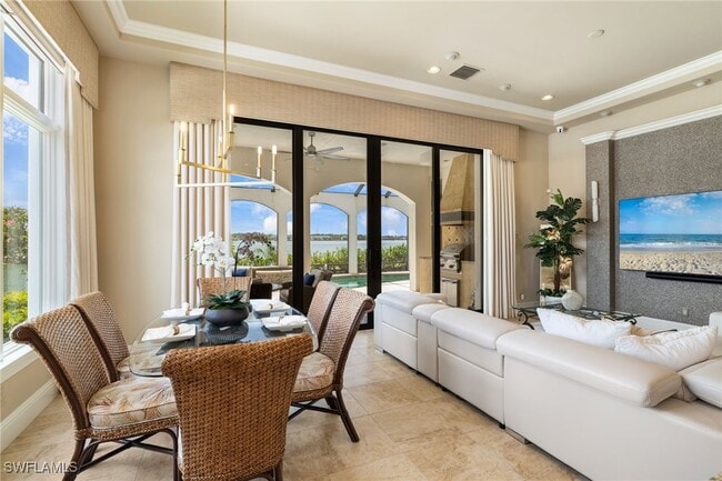 Building Photo - 11777 Via Savona Ct