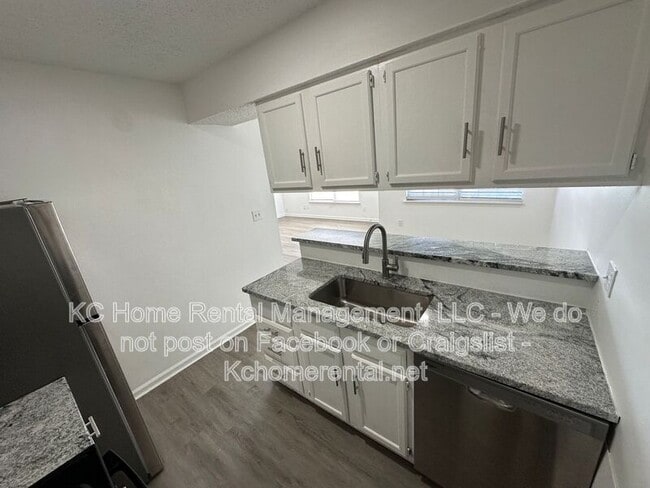 Photo - 300 Osage St