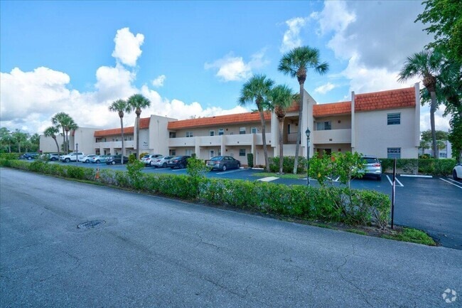 Building Photo - 2901 Fiore Way Unit 2040 Rental