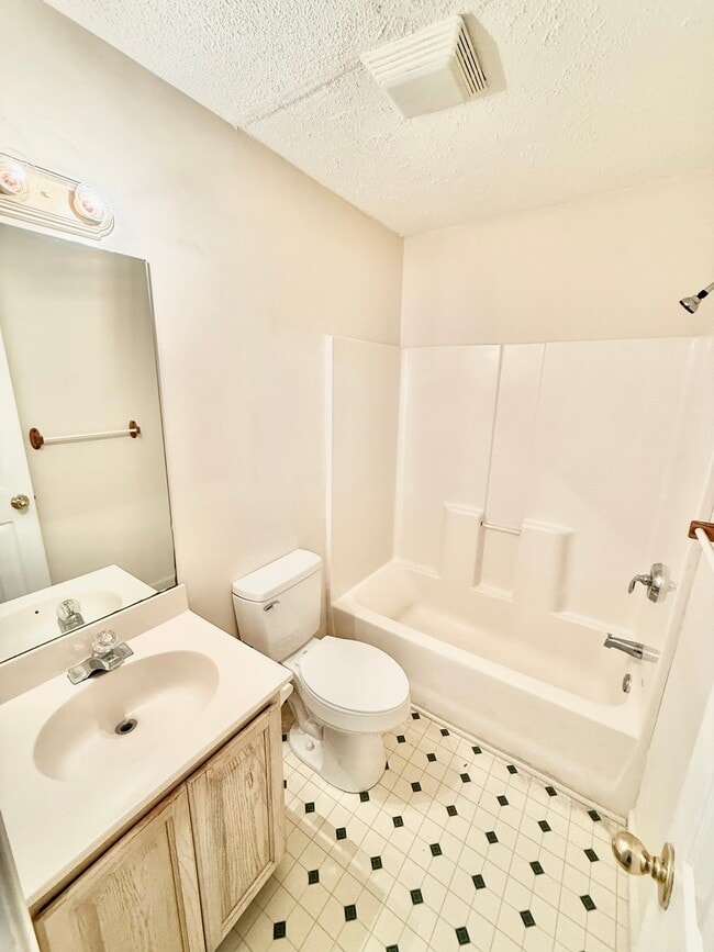 Photo - 102 Carter Sells Rd