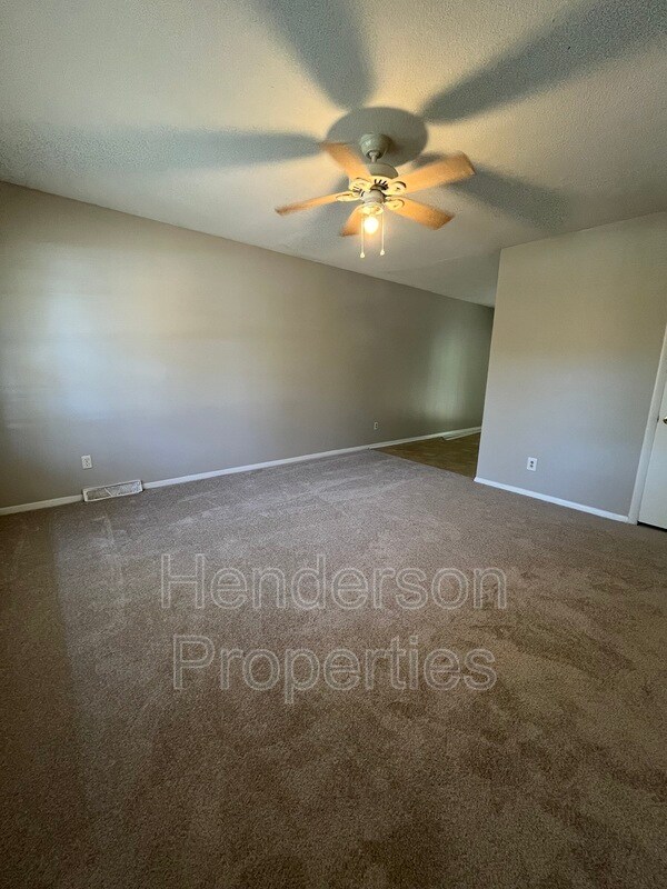 Photo - 4811 Malibu Dr