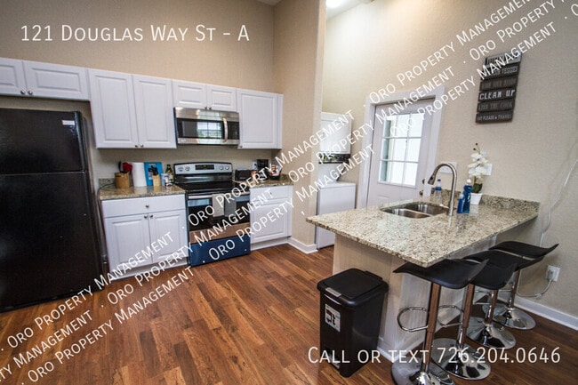 Photo - 121 Douglas Way St Unit A