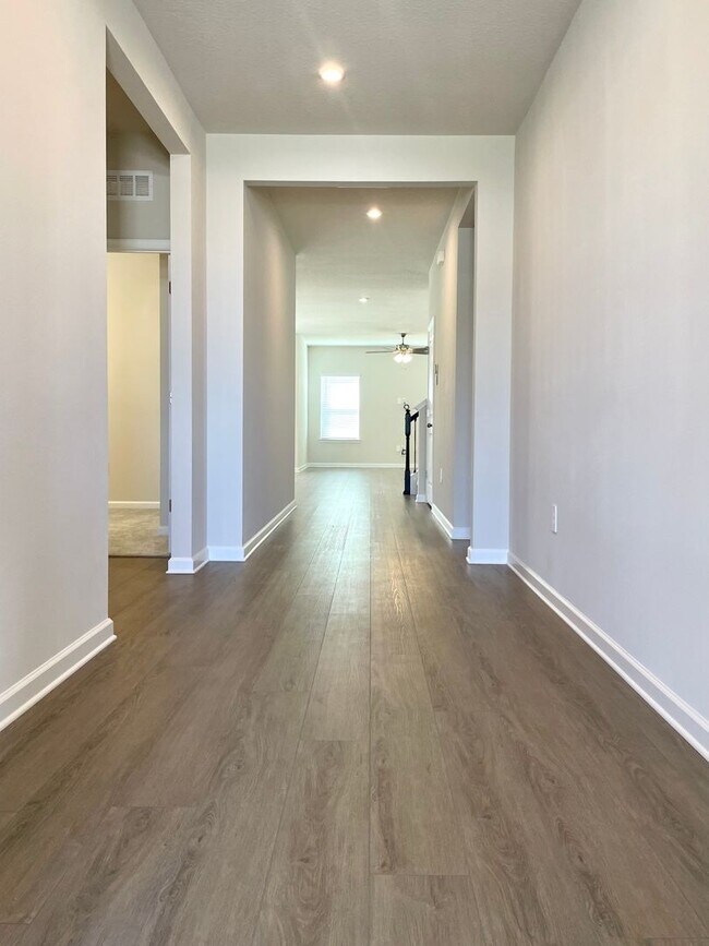 Photo - Move In June 16th! Brand New Construction ...