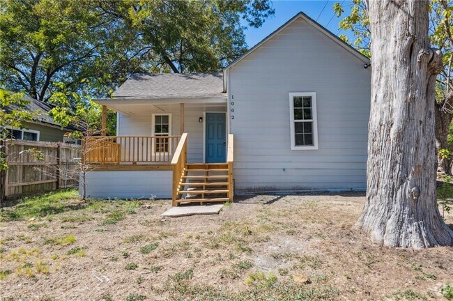 Building Photo - 1002 S 2nd St Rental
