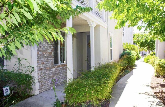 Building Photo - 1642 Welford Cir Rental