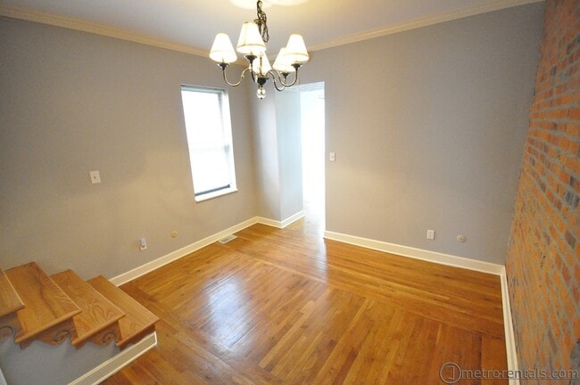 Photo - 820 Summit St