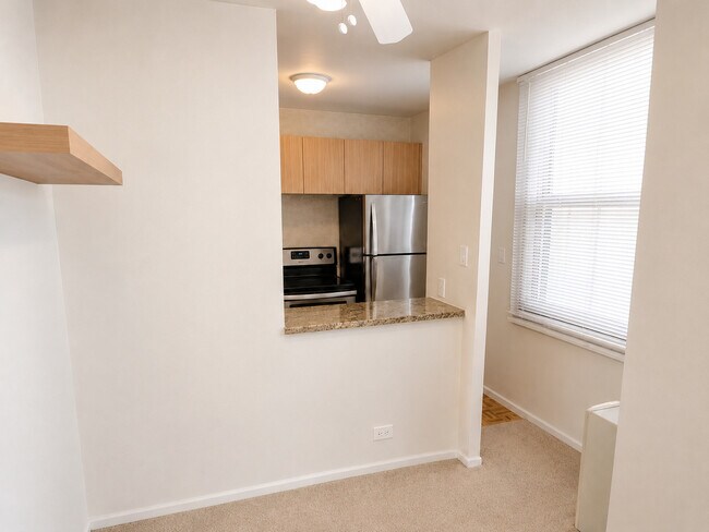 Photo - 5701 N Sheridan Rd Unit 16N