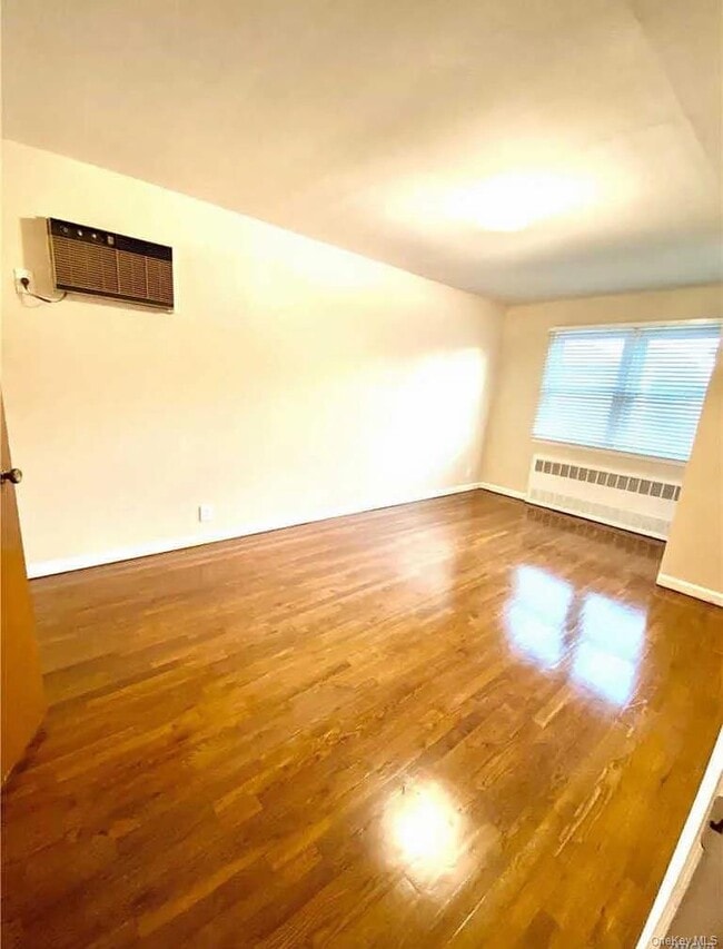 150-44-150-17 17th Ave