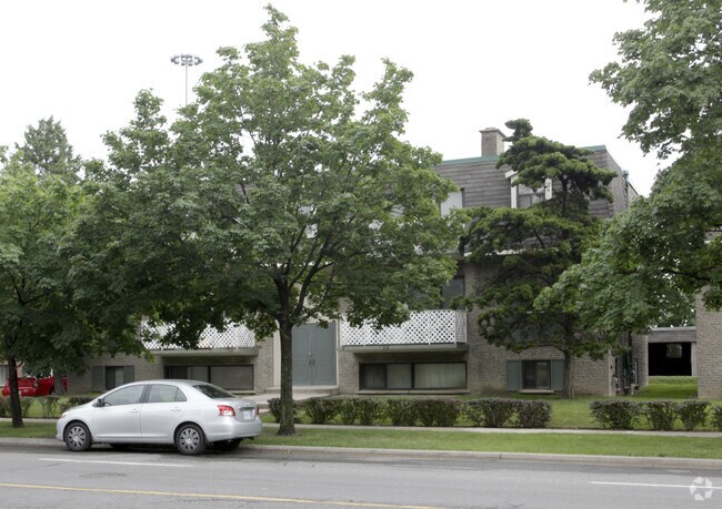 Building Photo - 223-247 The West Mall