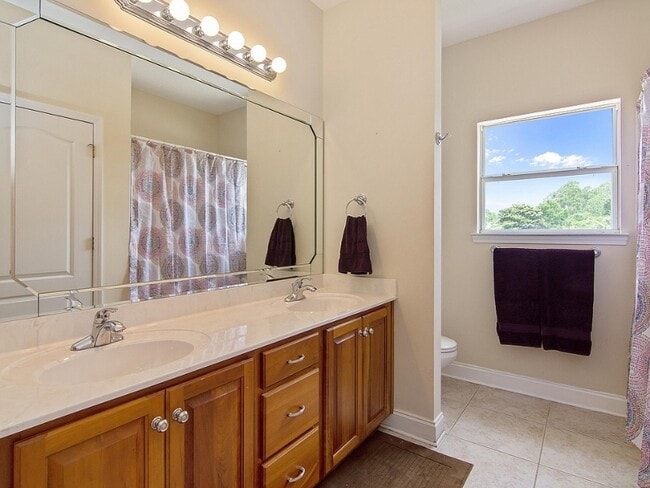 Photo - 2396 Palm Harbor Dr