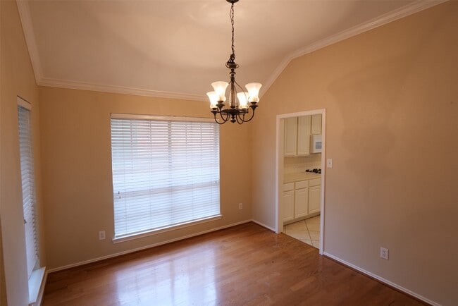 Photo - 15503 Clear Valley Dr