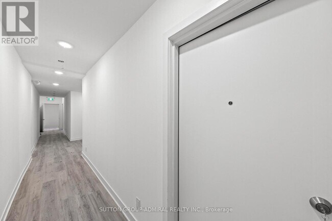 Photo - 1305 St Clair Ave W