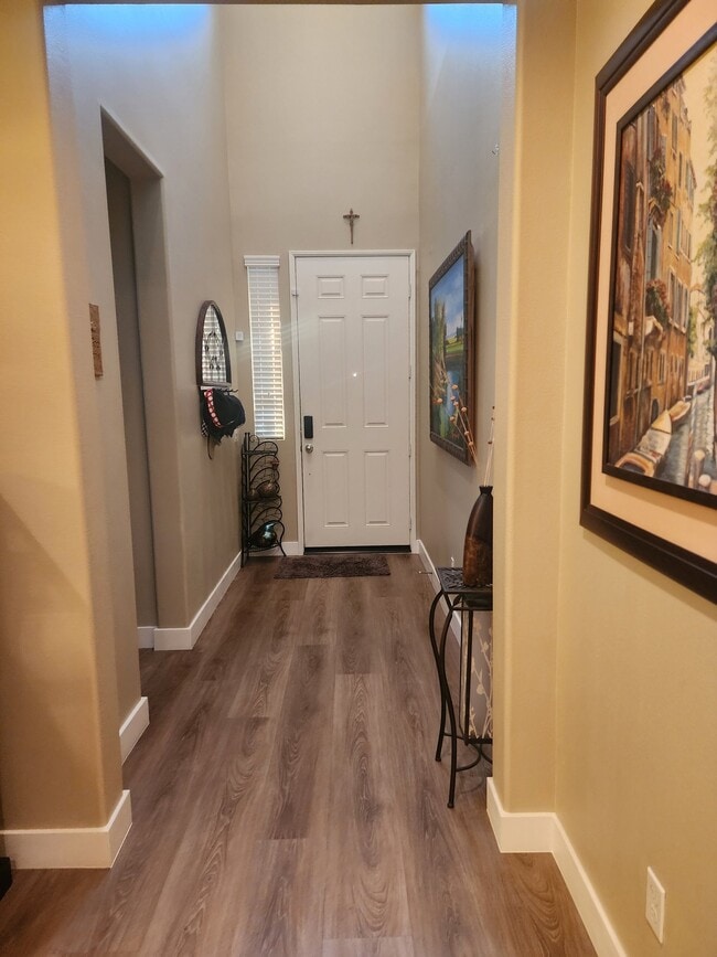 Building Photo - 4302 Hernandez St