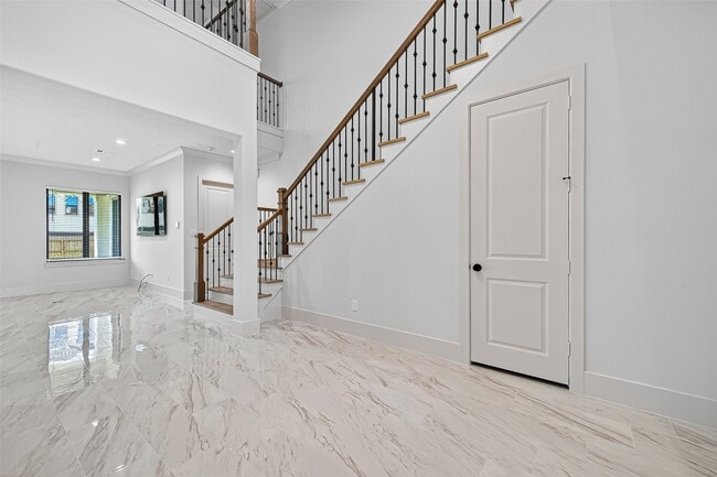 Photo - 2427 Camden Creek Ln