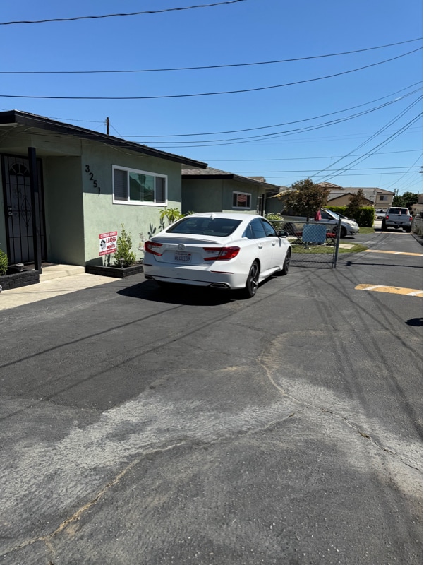 Photo - 3251 Stevens Ave