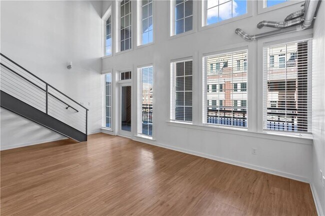 Photo - 230 18th St NW Unidad 11325