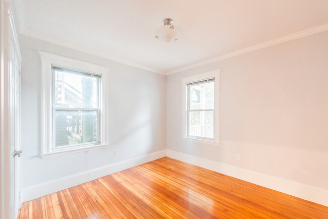 Photo - 11 Atkins St Condo