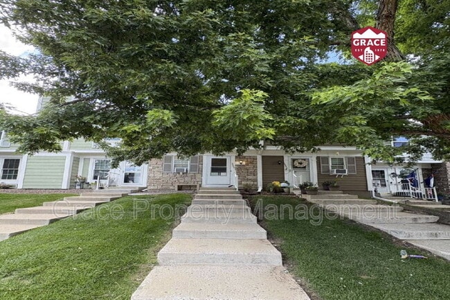Building Photo - 10607 W Dartmouth Ave Rental