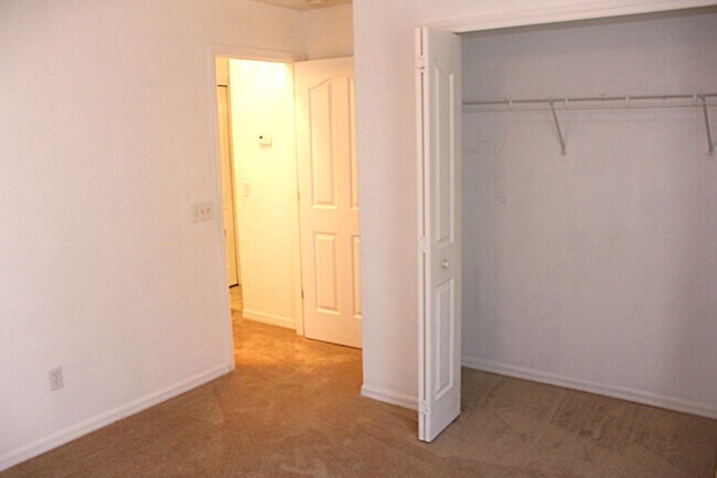 Photo - 771 Mountain Ash Way