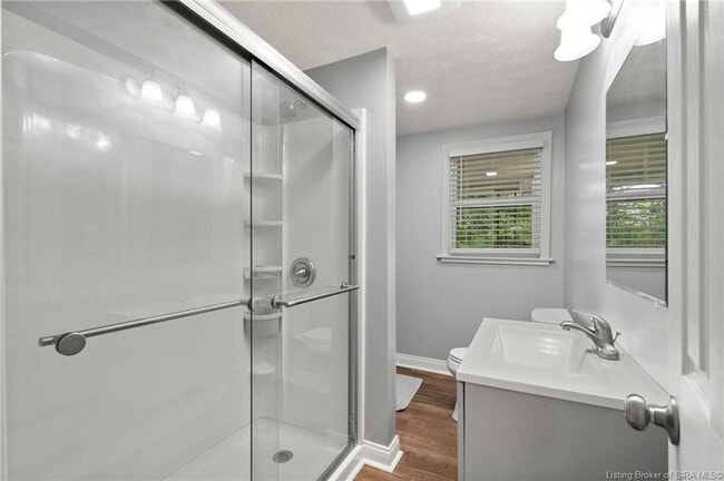 352 Kahl Ct