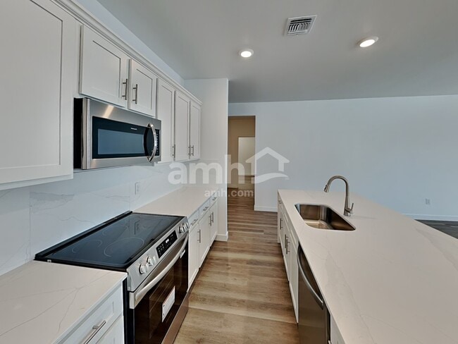 Photo - 13112 N Serenity Vly Dr