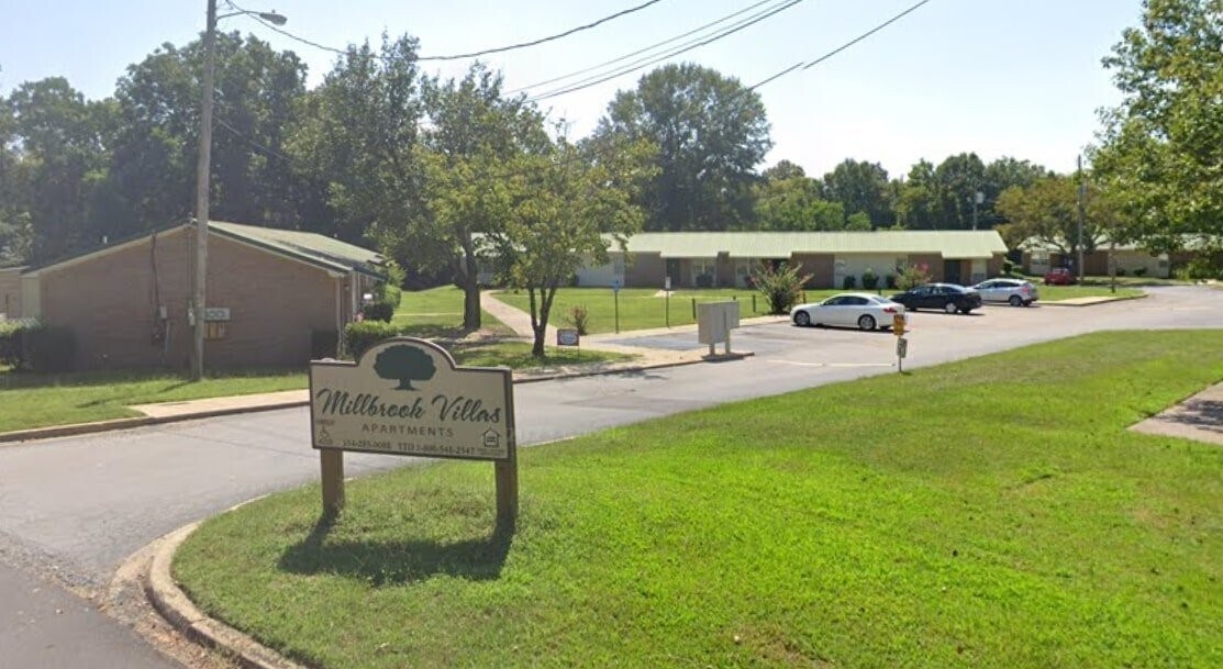 Photo - 386 Thornfield Dr