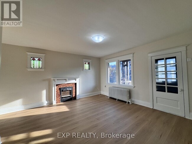 Photo - 321 Hunter St E Unité -6